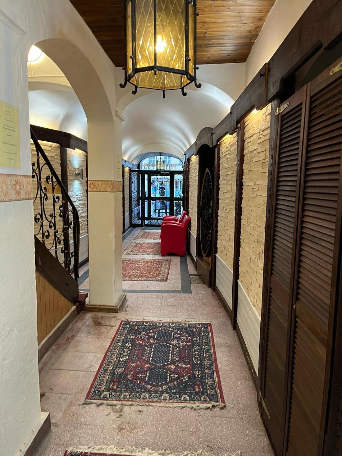 City Hotel Post 20 因河畔布劳瑙 外观 照片