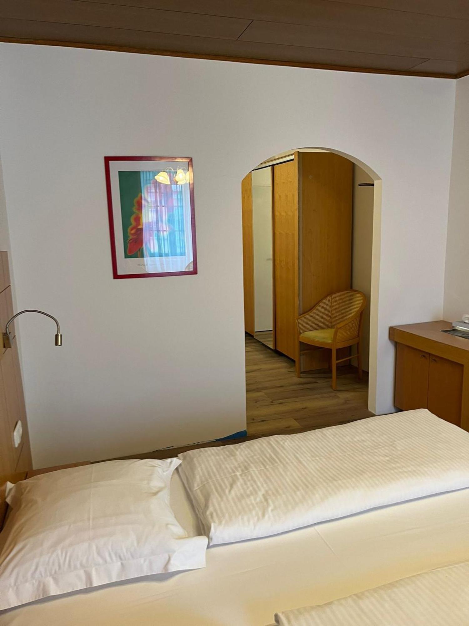 City Hotel Post 20 因河畔布劳瑙 外观 照片